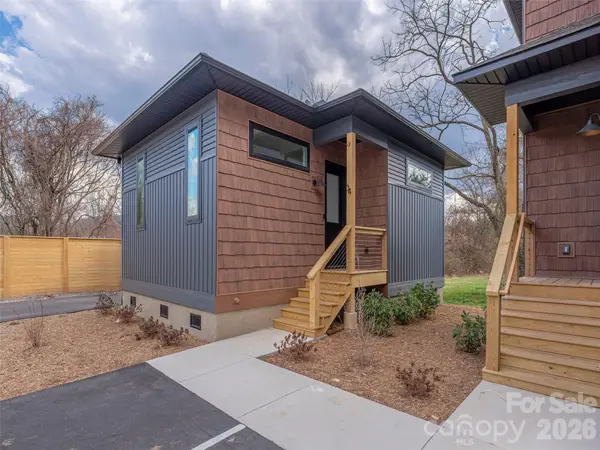 34 Leap Frog Park, Waynesville, NC 28786