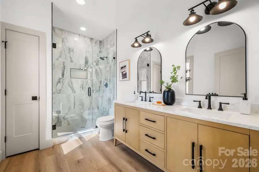 2119 24th Street Lane Se, Hickory, NC 28602 - #3