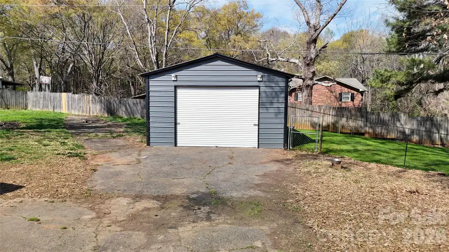 2988 Laboratory Road, Lincolnton, NC 28092 - #3