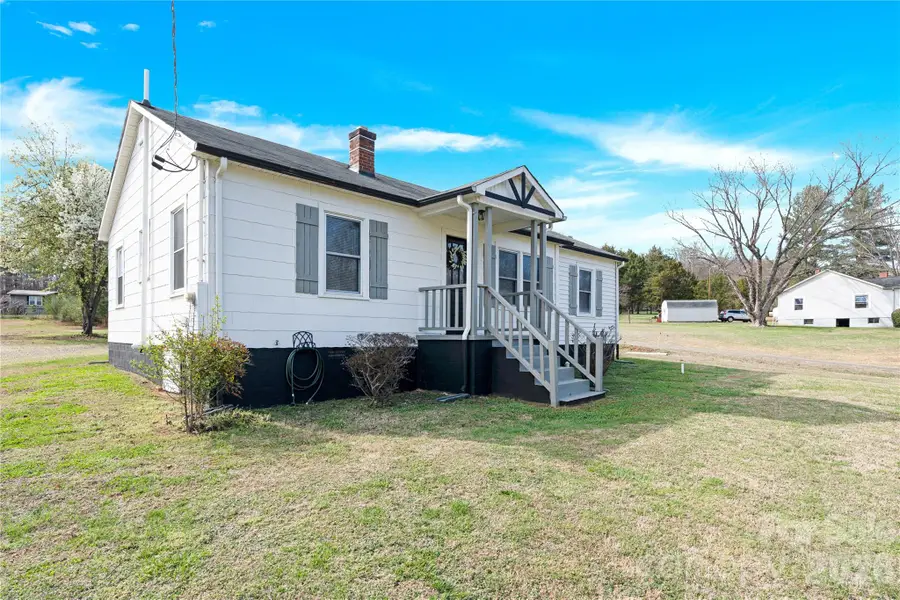 3359 Wilkesboro Highway, Statesville, NC 28625 - #3