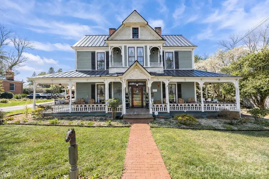 229 N Race Street, Statesville, NC 28677 - #2