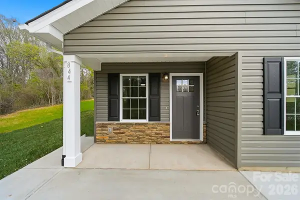 844 5th Avenue Sw, Hickory, NC 28602