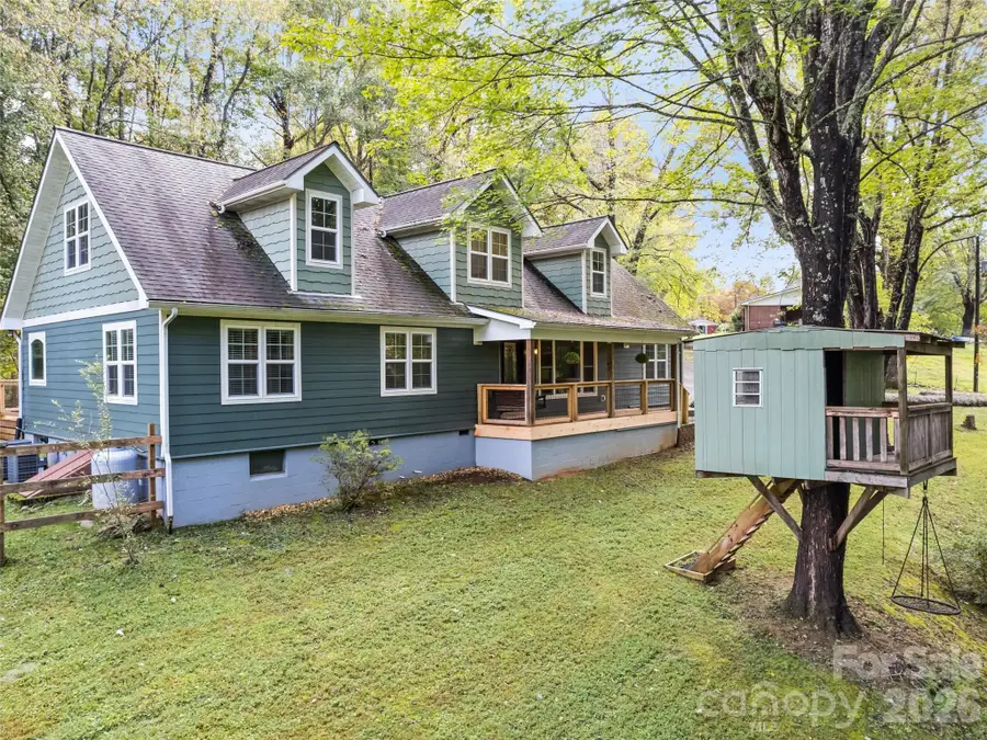 364 Lee Street, Sylva, NC 28779 - #2