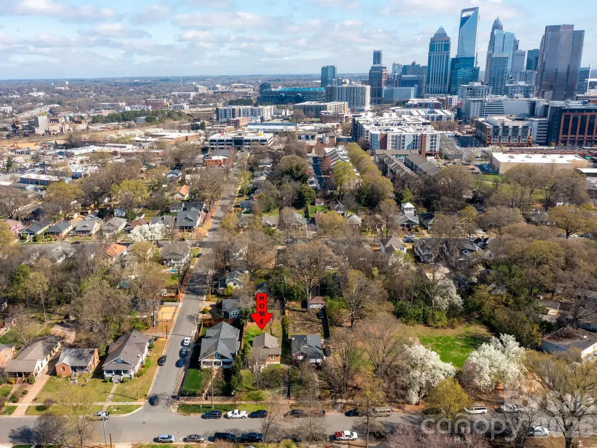 244 W Kingston Avenue, Charlotte, NC 28203 - #1
