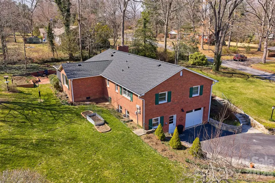 3123 Cheryl Drive, Hendersonville, NC 28792 - #3