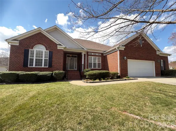 7700 Sedgebrook Drive E, Stanley, NC 28164