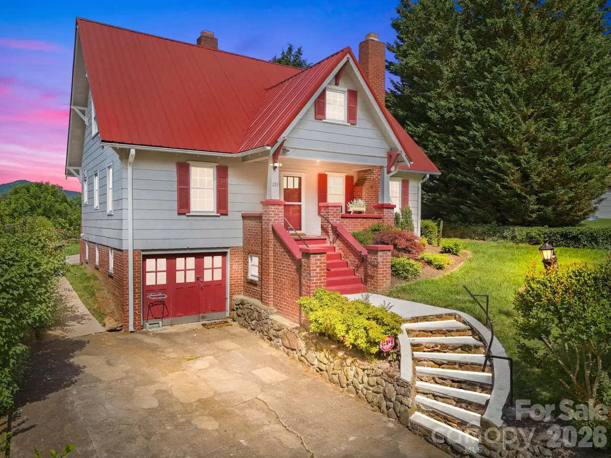 129 Mears Avenue, Canton, NC 28716 - #1