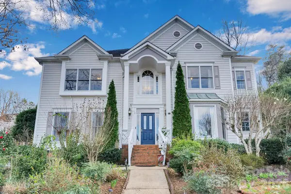 5105 Downing Creek Drive, Charlotte, NC 28269