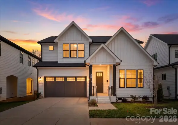 2013 South Street, Charlotte, NC 28208