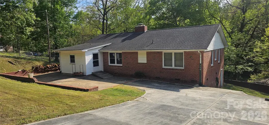 110 Crestwood Drive, Chester, SC 29706 - #2