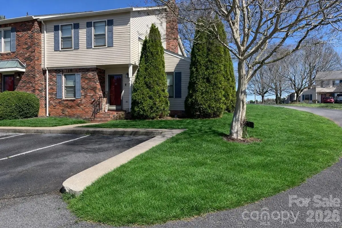 2705 N Center Street #43, Hickory, NC 28601 - #1