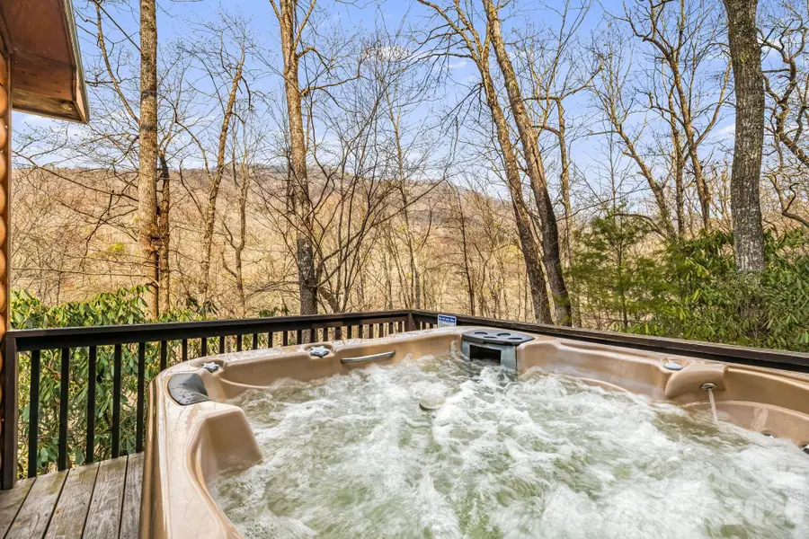 157 Crosspatch Lane, Bryson City, NC 28713 - #2