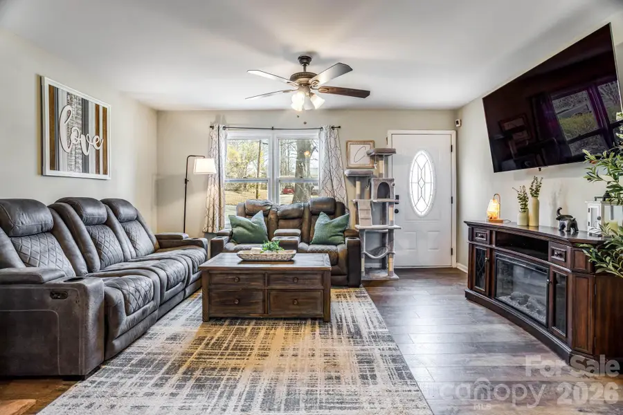 109 Julia Street, Mount Holly, NC 28120 - #3