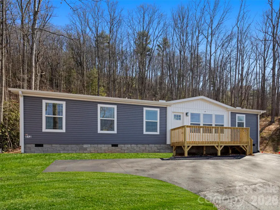 512 Hutch Mountain Road, Fletcher, NC 28732 - #3
