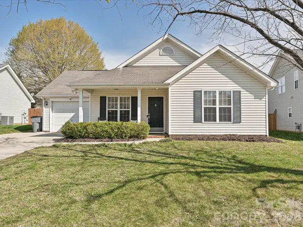 1821 Conifer Circle, Charlotte, NC 28213