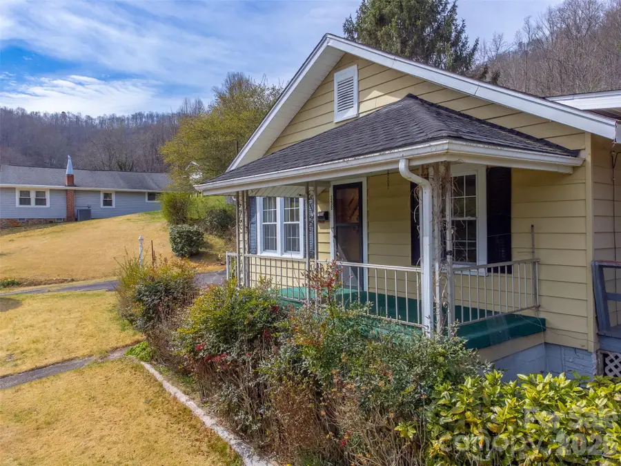 318 Sunrise Park, Sylva, NC 28779 - #2