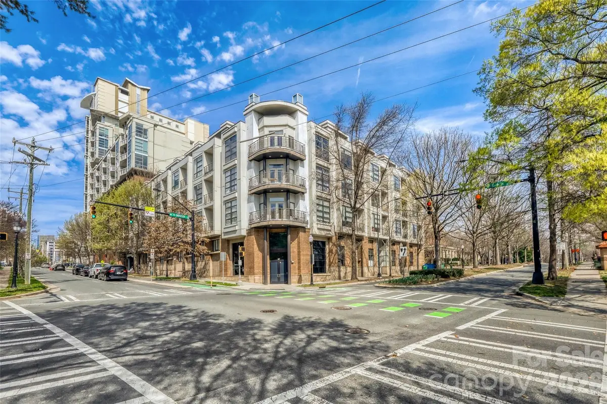 525 E 6th Street #409, Charlotte, NC 28202 - #1