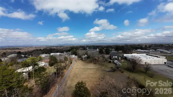 1033 W Main Street, Forest City, NC 28043