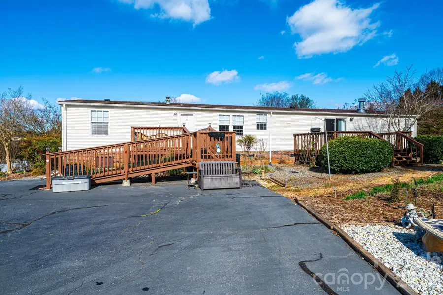 8547 Ledford Avenue, Connelly Springs, NC 28612 - #3