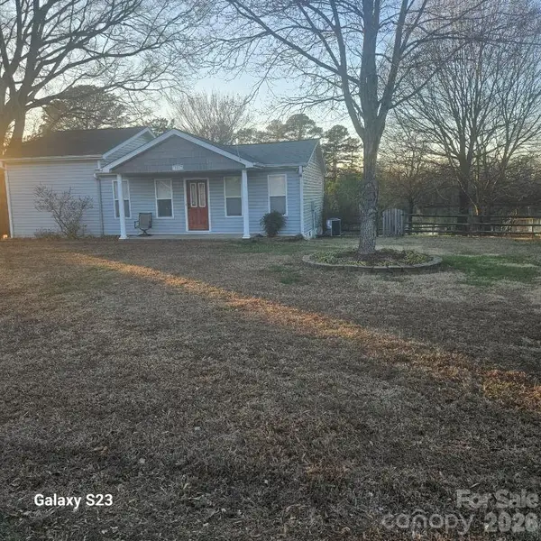 2119 Lakeview Lane, Charlotte, NC 28214