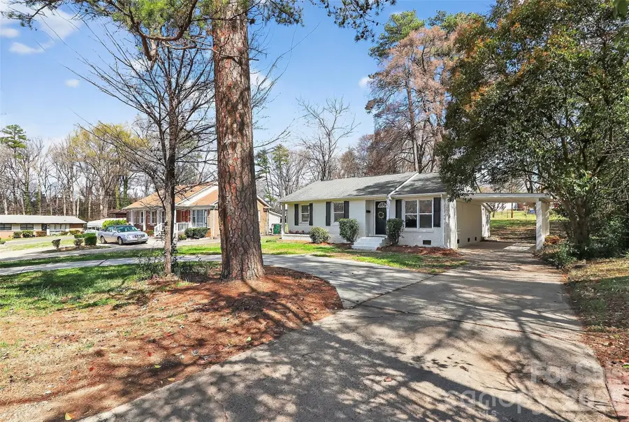 1234 Clanton Road #15, Charlotte, NC 28217 - #3