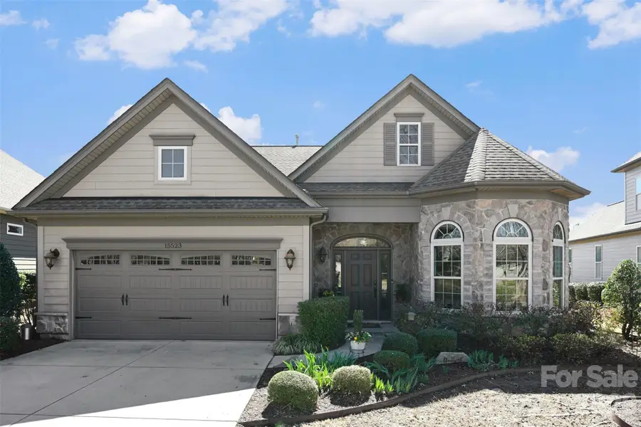 15523 Lake Ridge Road, Charlotte, NC 28278 - #2