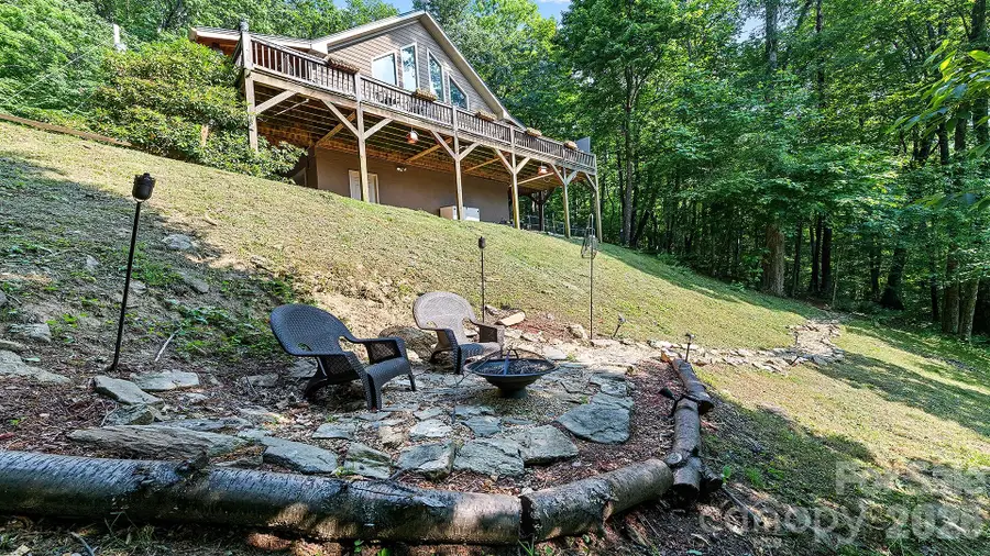 616 Appaloosa Trail, Waynesville, NC 28785 - #2
