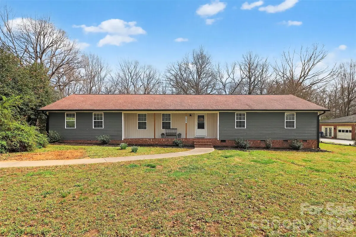 1103 White Oaks Circle, Monroe, NC 28112 - #1