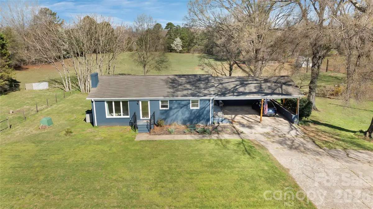 6268 Long Island Road, Catawba, NC 28609 - #1