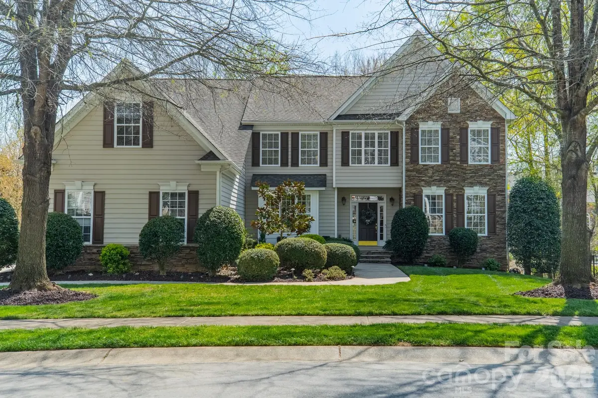 8203 Sturminster Drive, Waxhaw, NC 28173 - #1