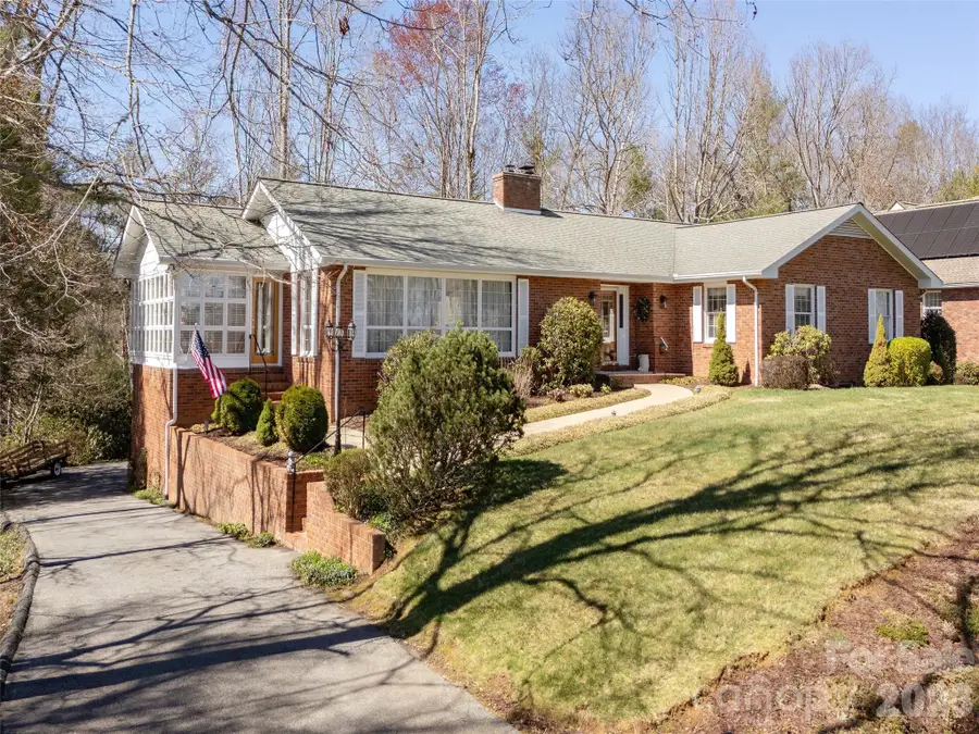 71 W Fairway Drive, Etowah, NC 28729 - #2