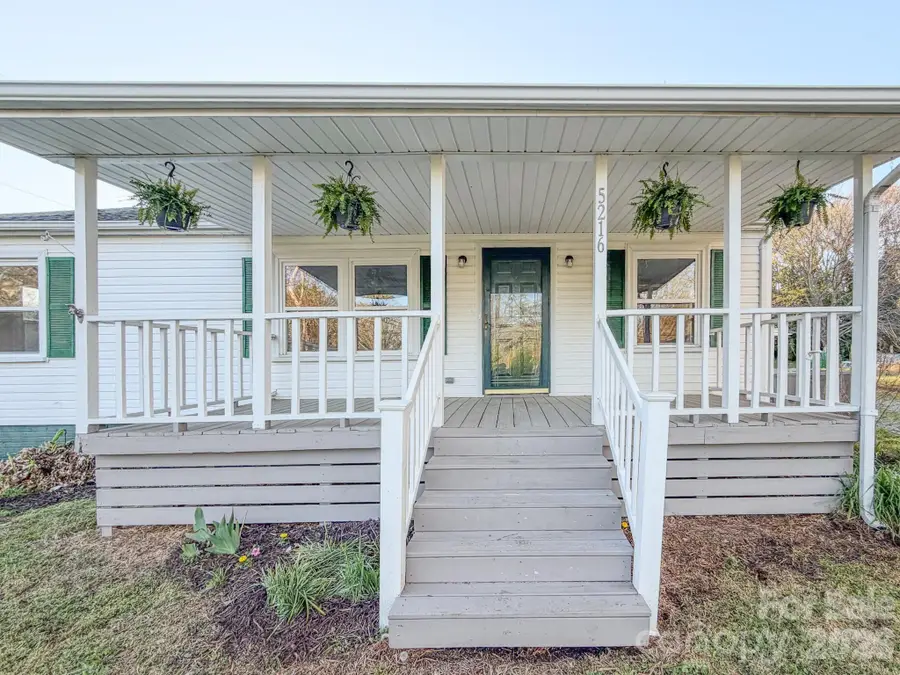5216 Eaton Circle, Charlotte, NC 28208 - #2