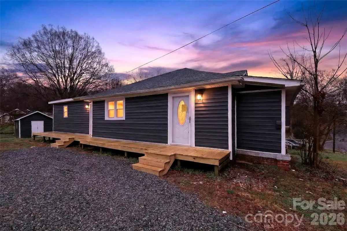 427 Pleasant Avenue, Kannapolis, NC 28081 - #1