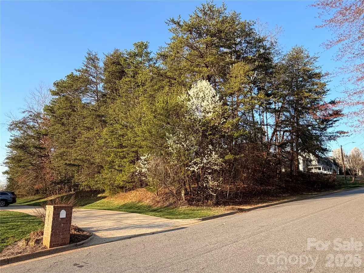 4029 Pinecrest Drive Ne #166, Hickory, NC 28601 - #1