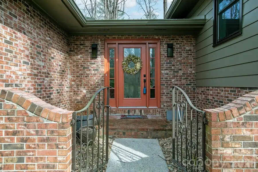 95 Ridgewood Place, Brevard, NC 28712 - #3