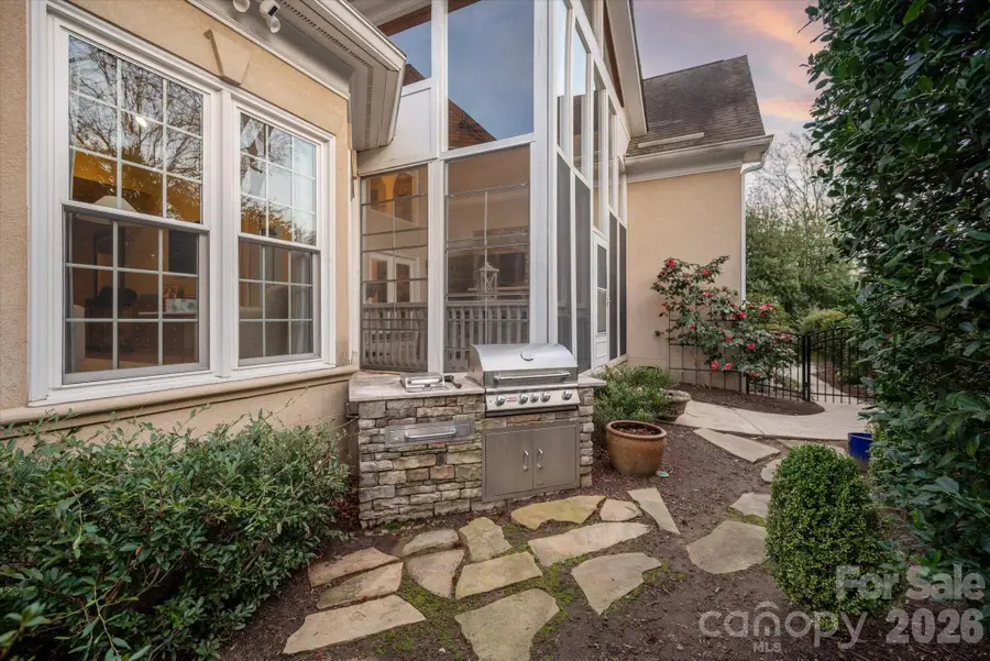 6803 Linkside Court, Charlotte, NC 28277 - #2