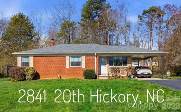 2841 20th Street Ne, Hickory, NC 28601