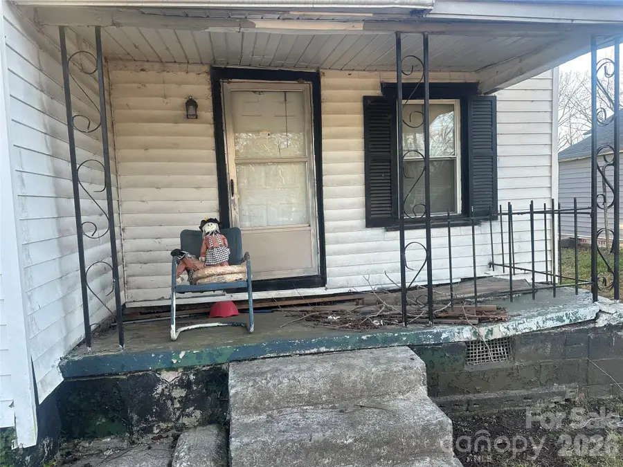 100 Edward Street, Chester, SC 29706 - #3