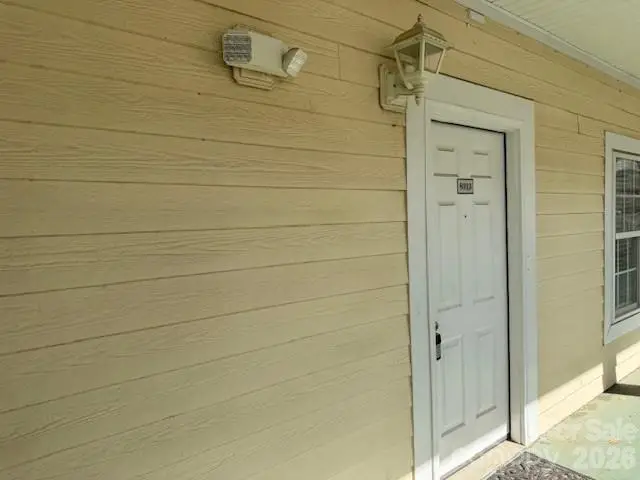 8913 Meadow Vista Road, Charlotte, NC 28213 - #3