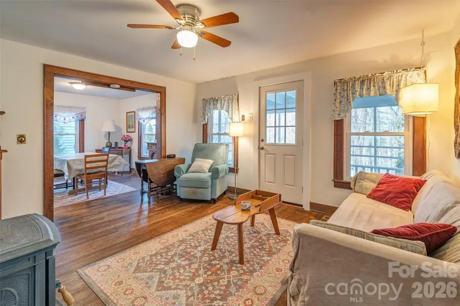 99 Salisbury Avenue, Saluda, NC 28873 - #3