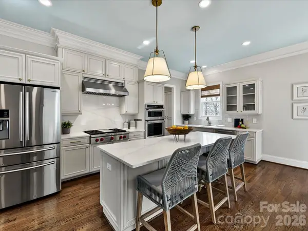 10030 Triple Oak Road, Charlotte, NC 28277