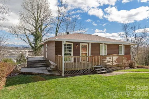 89 Stradley Mountain Road, Asheville, NC 28806