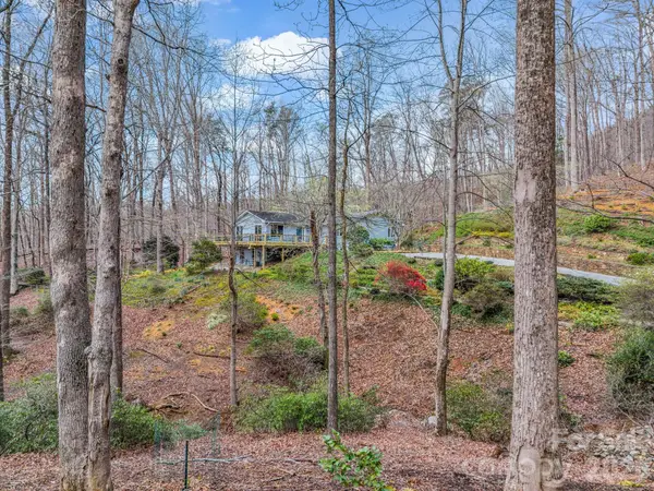 141 Shadow Creek Lane, Columbus, NC 28722