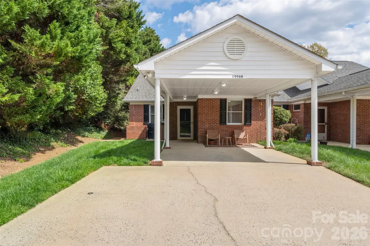 19960 Oak Leaf Circle, Cornelius, NC 28031 - #1