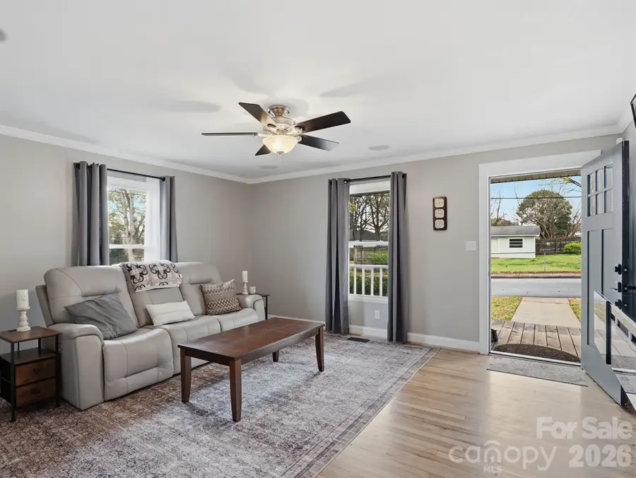 2101 Jackson Street, Belmont, NC 28012 - #2