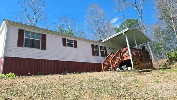 401 Azalea Circle, Marshall, NC 28753