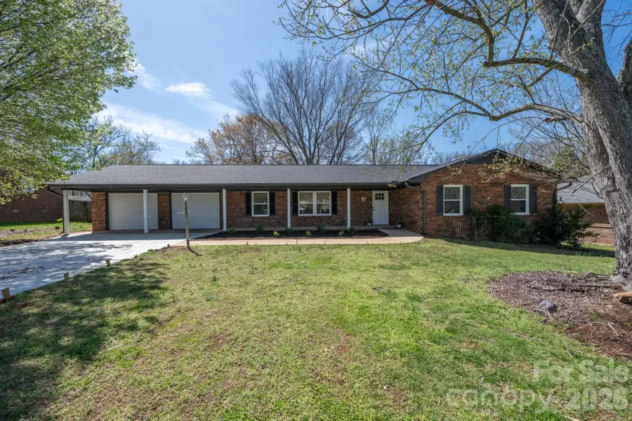 715 Sunridge Drive, Lincolnton, NC 28092 - #3