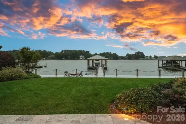 18408 Harbor Light Boulevard, Cornelius, NC 28031