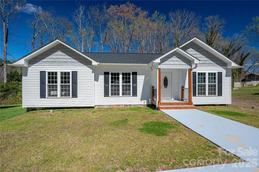 660 W 9th Street, Newton, NC 28658 - #2