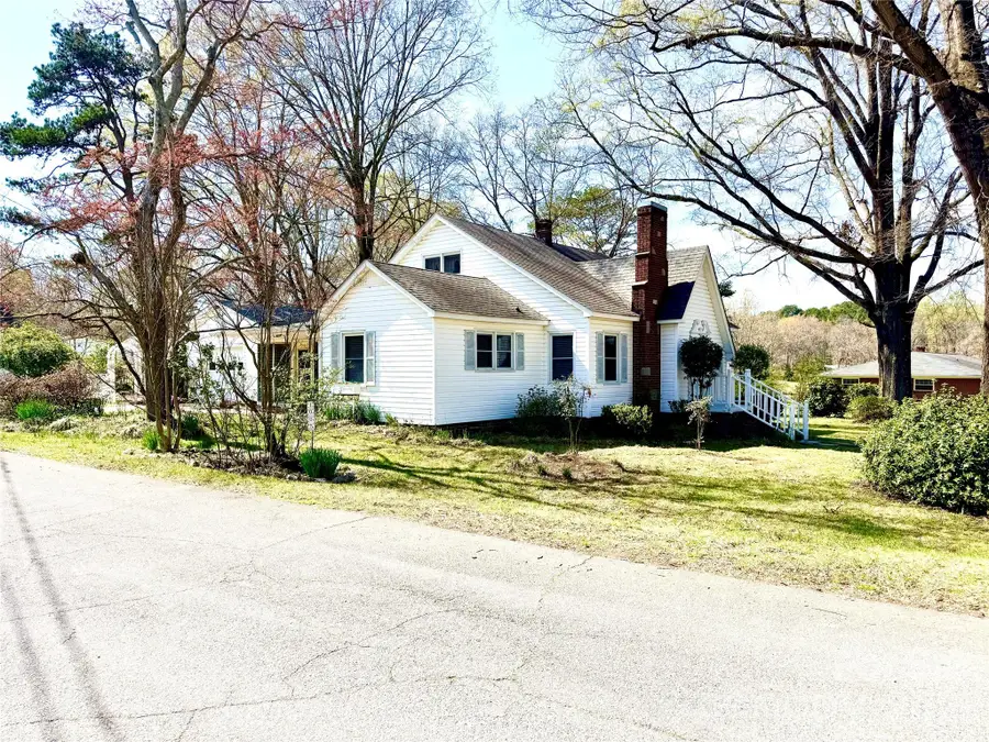 1005 N Main Street, Oakboro, NC 28129 - #2